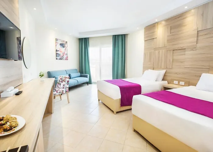 Szálloda Pyramisa Beach Resort Sahl Hasheesh