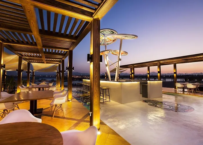 Pyramisa Beach Resort Sahl Hasheesh 5*