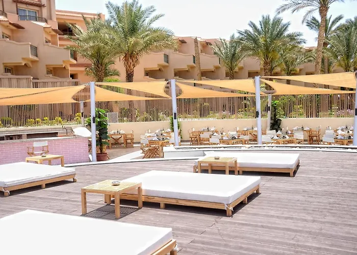 Szálloda Pyramisa Beach Resort Sahl Hasheesh