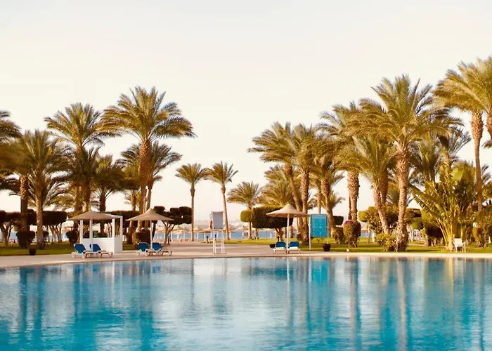 Szálloda Pyramisa Beach Resort Sahl Hasheesh
