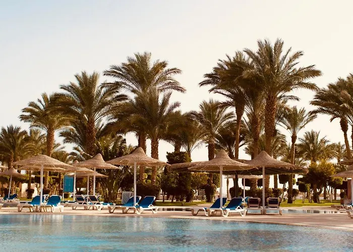 Pyramisa Beach Resort Sahl Hasheesh 5*